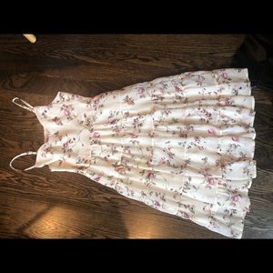 Beautiful white flowery dress